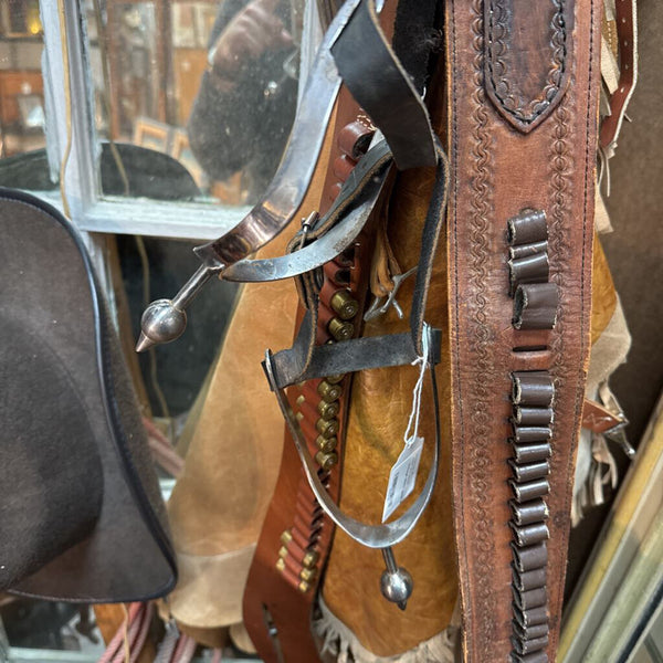 Vintage spurs, good leather