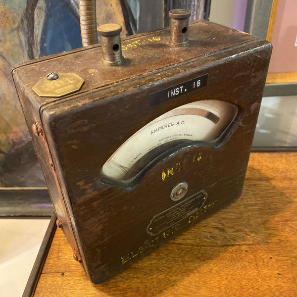 Repurposed amp meter desk lamp