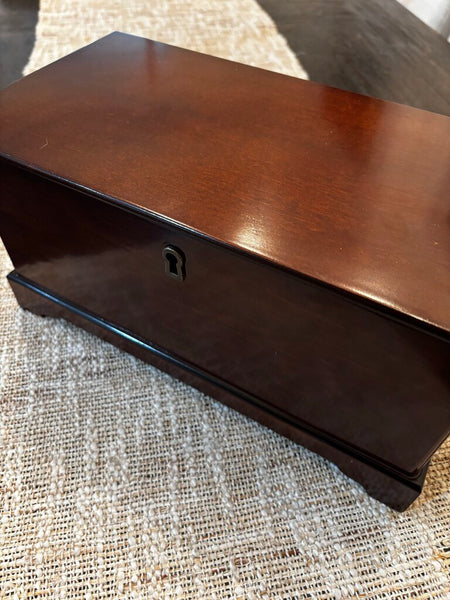 The Bombay Company Inc. Wood Jewelry Box No Key 1992
