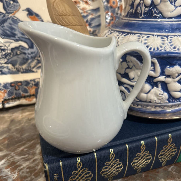WHITE PITCHER 4.5"
