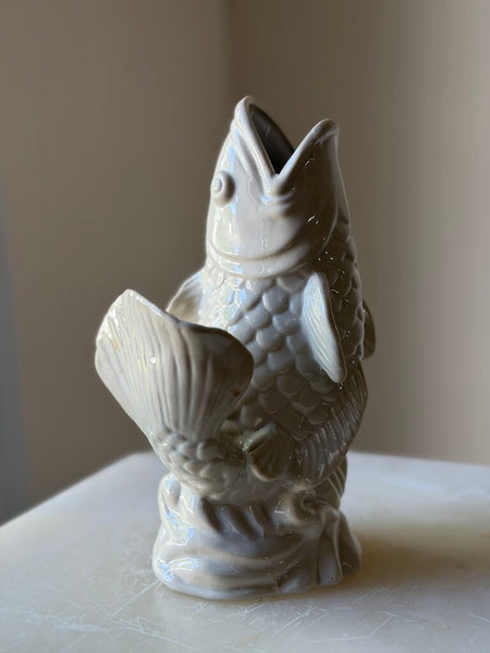 1605 Vintage Fish Vase