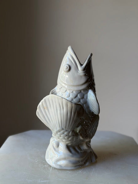 1605 Vintage Fish Vase