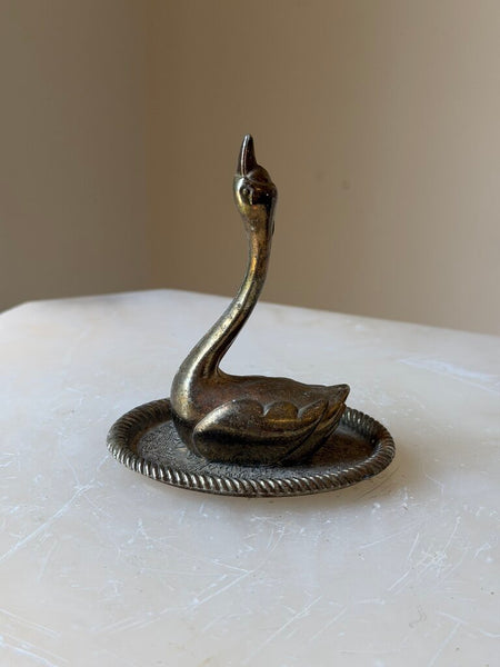 1673 Metal Swan Ring Holder Dish
