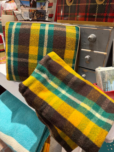 JFV ~ vintage plaid blanket in a bag