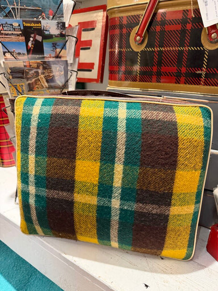 JFV ~ vintage plaid blanket in a bag
